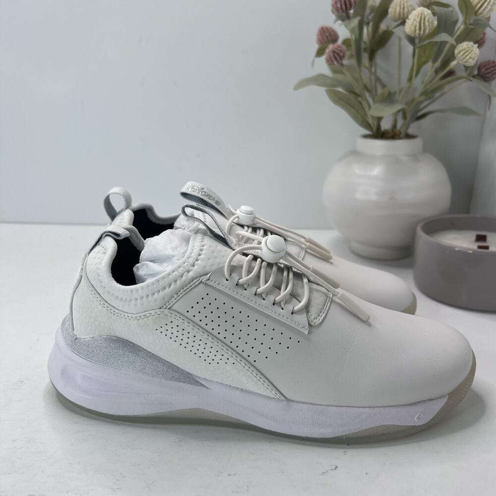 Clove Classic Nursing Sneaker Brilliant White Women 7.5 Healthcare